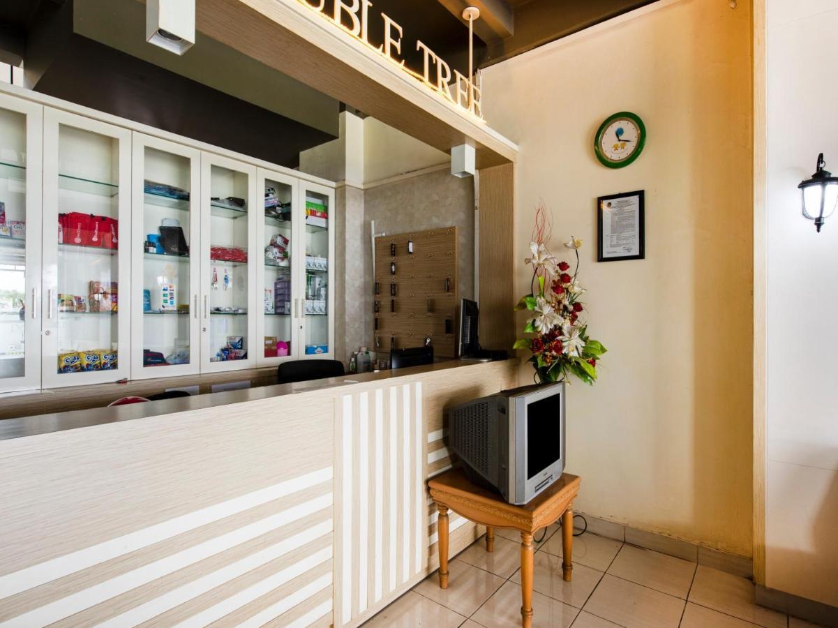 Oyo 3746 Double Tree Guesthouse Purwokerto Esterno foto