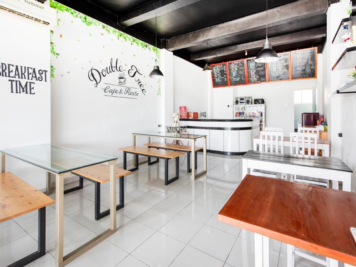 Oyo 3746 Double Tree Guesthouse Purwokerto Esterno foto