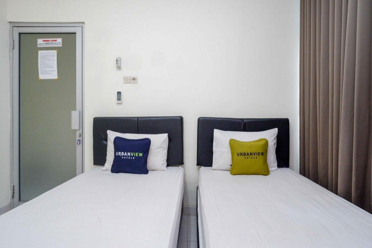 Oyo 3746 Double Tree Guesthouse Purwokerto Esterno foto