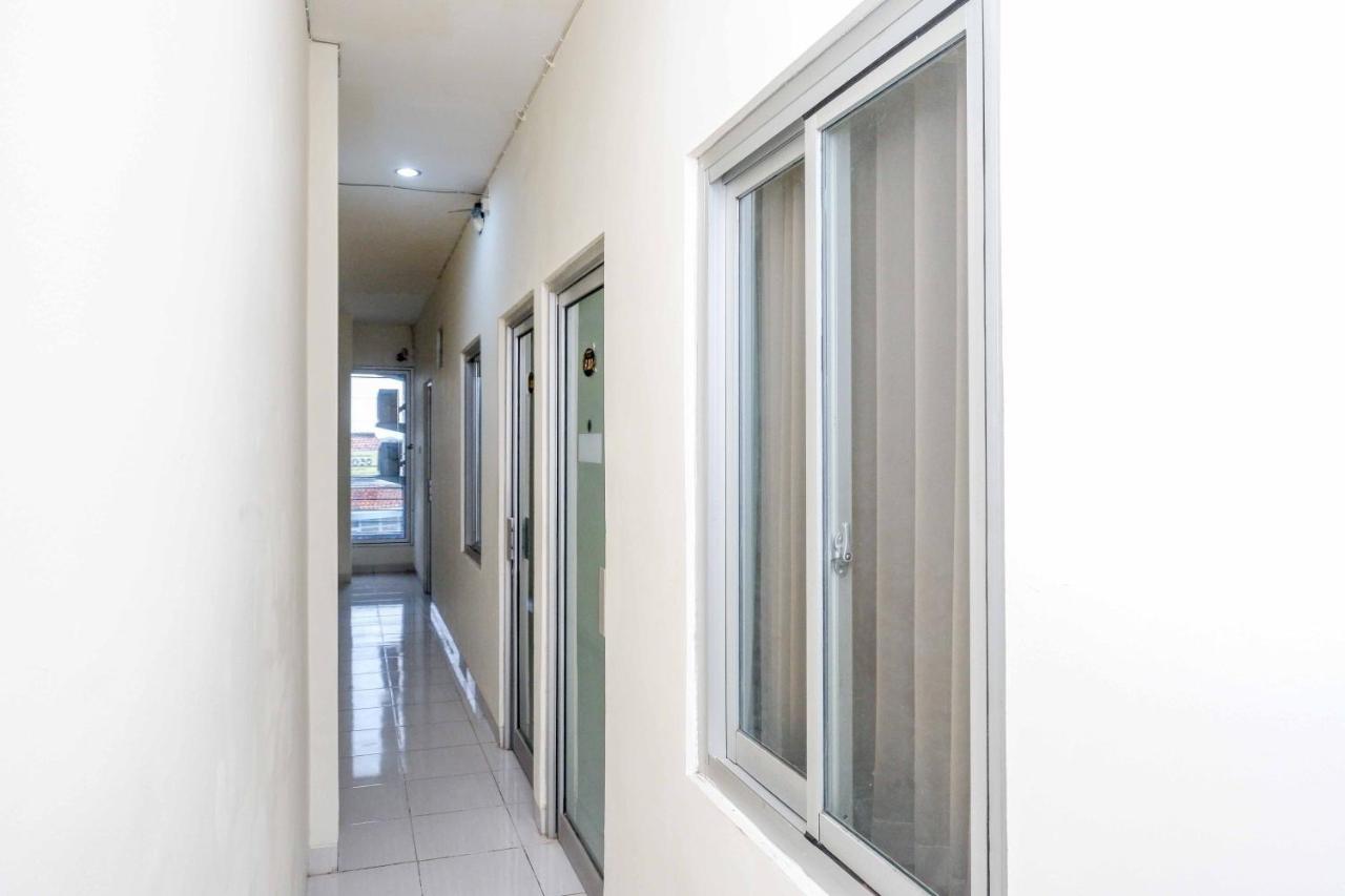 Oyo 3746 Double Tree Guesthouse Purwokerto Esterno foto